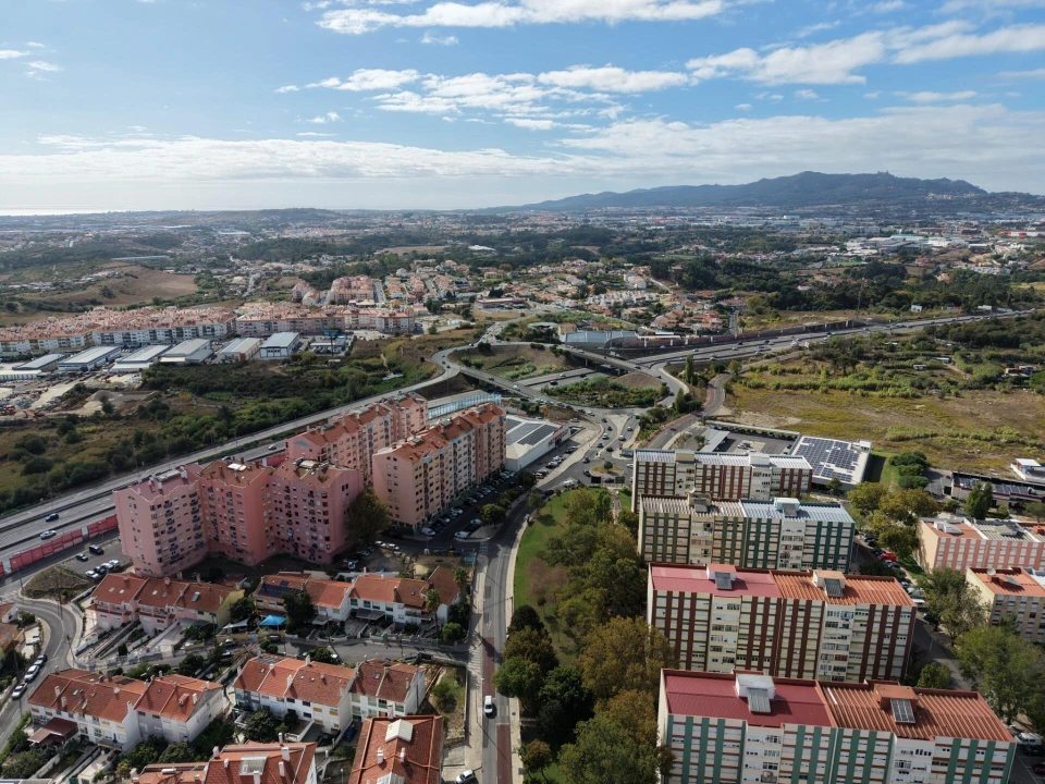 Apartamento T3 para Venda em Cacém e São Marcos Foto 1