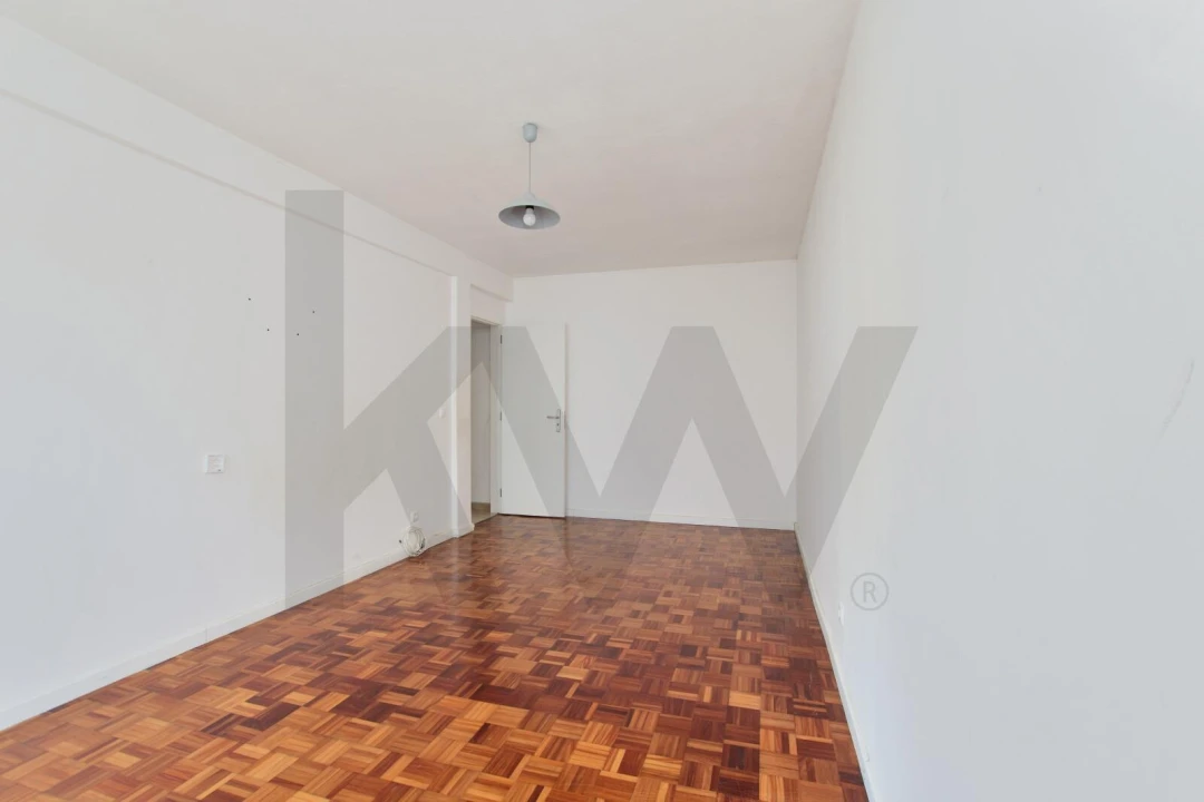 Apartamento T2 para Venda em Odivelas Foto 14