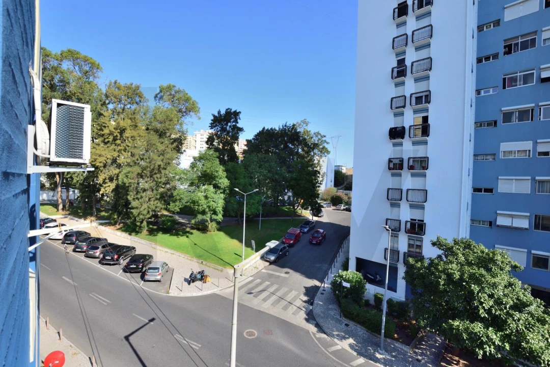 Apartamento T2 para Venda em Odivelas Foto 20
