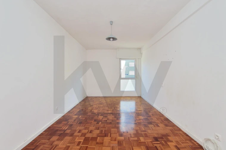 Apartamento T2 para Venda em Odivelas Foto 13