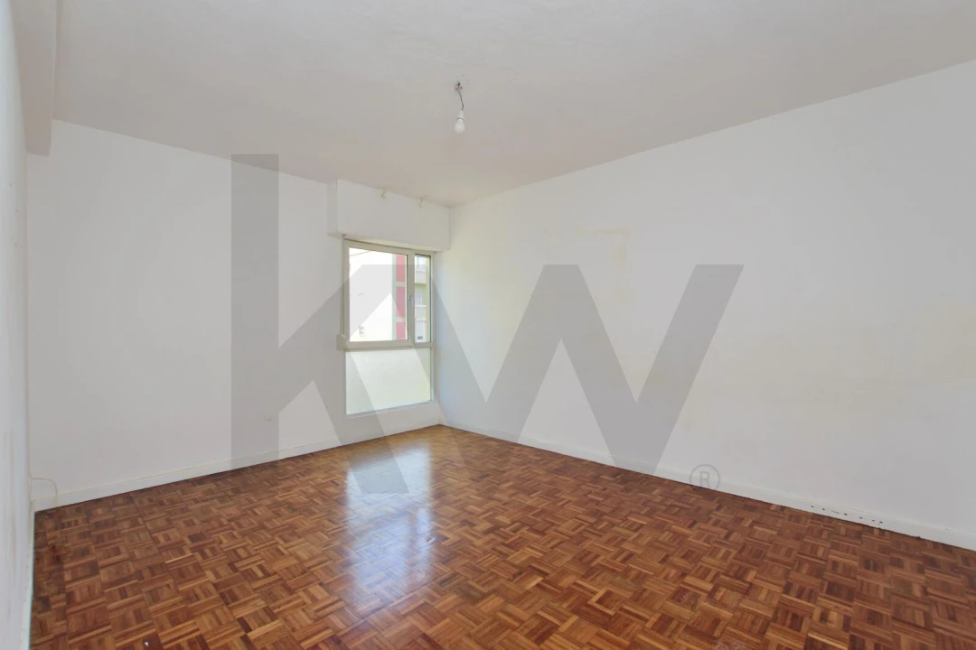 Apartamento T2 para Venda em Odivelas Foto 5