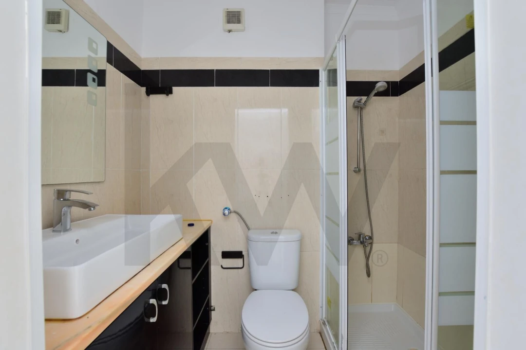 Apartamento T2 para Venda em Odivelas Foto 10