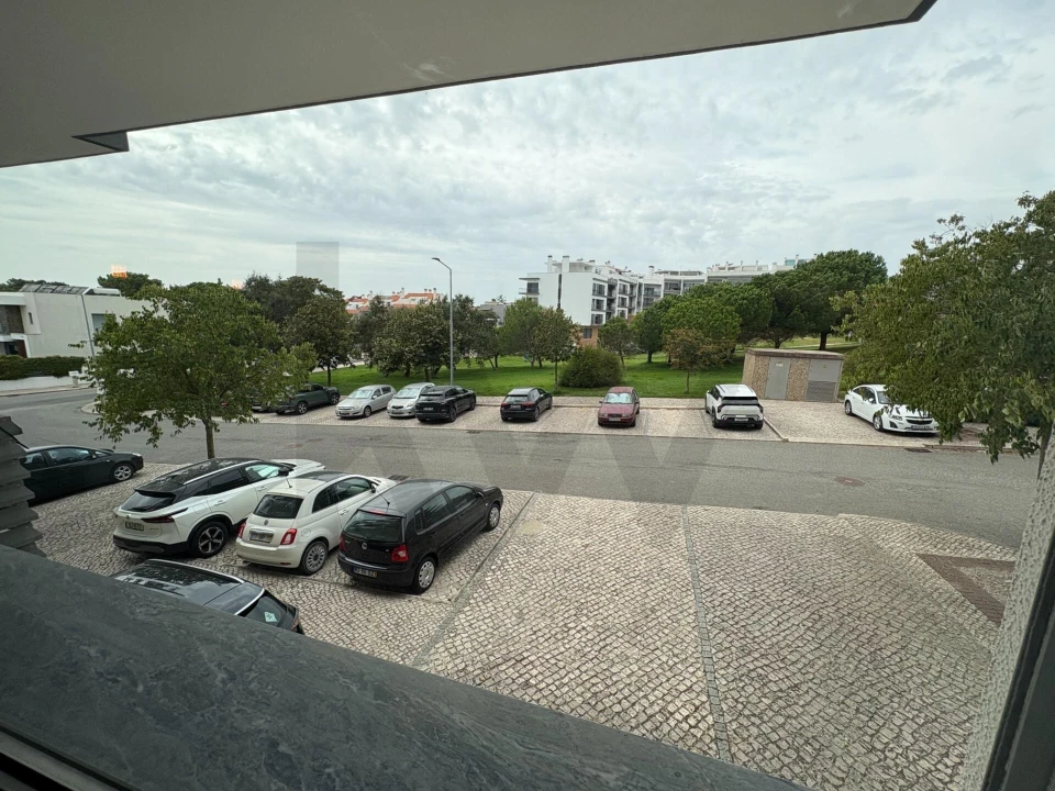 Apartamento T2 para Arrendamento em Charneca de Caparica e Sobreda Foto 11