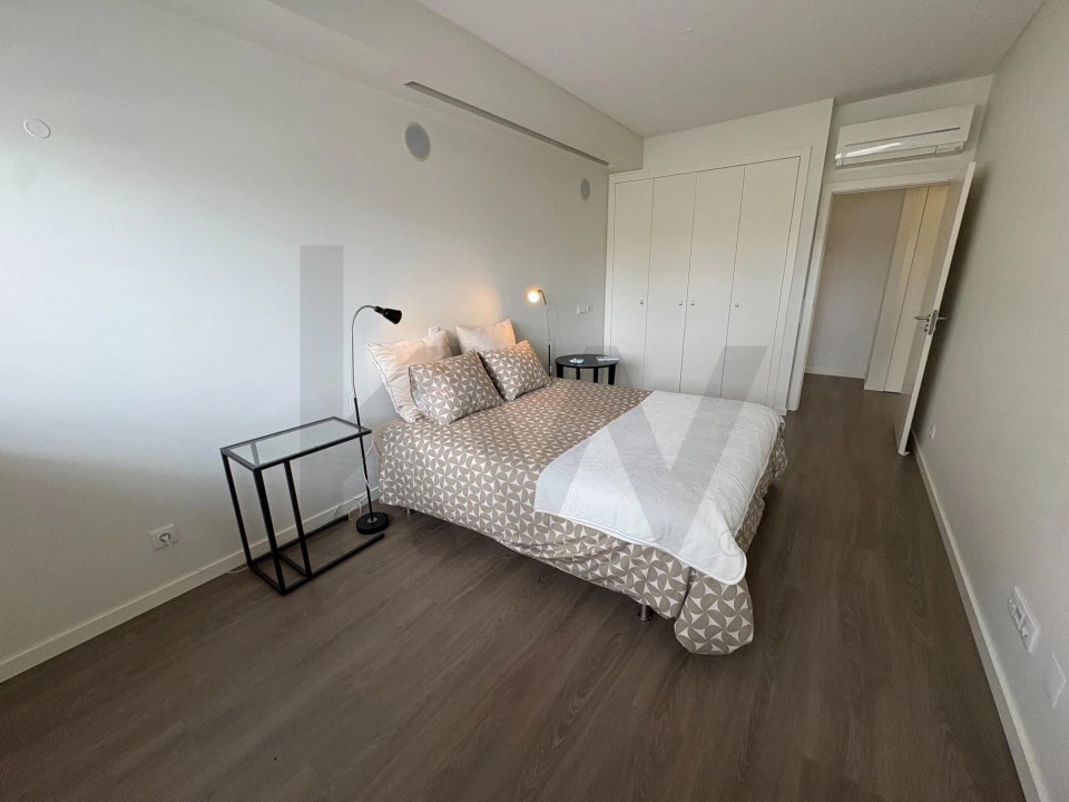 Apartamento T2 para Arrendamento em Charneca de Caparica e Sobreda Foto 10