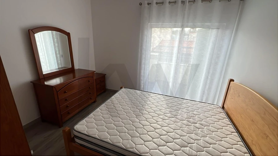 Apartamento T1 para Arrendamento em Funchal (Se) Foto 8
