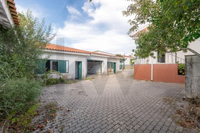 Moradia T5 para Venda em Cernache