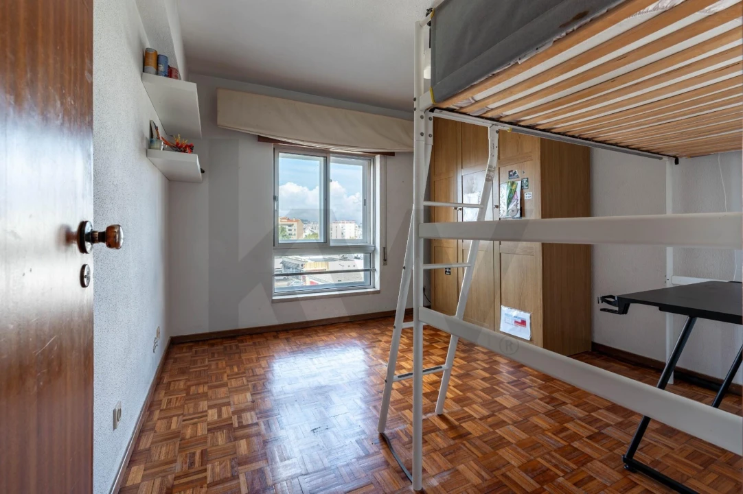 Apartamento T2 para Venda em Lumiar Foto 13