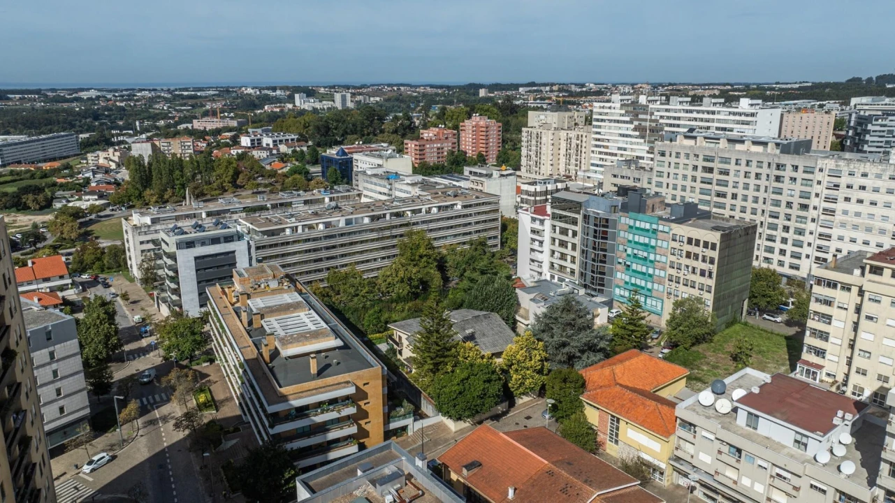 Moradia T3 para Venda em Cidade da Maia Foto 32