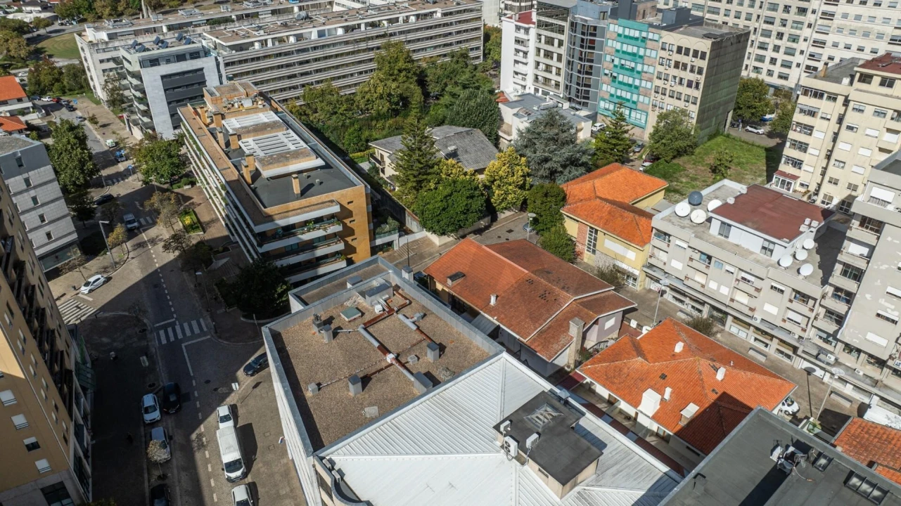 Moradia T3 para Venda em Cidade da Maia Foto 28