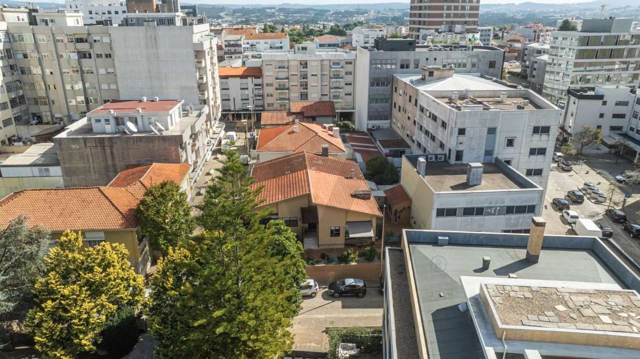 Moradia T3 para Venda em Cidade da Maia Foto 36
