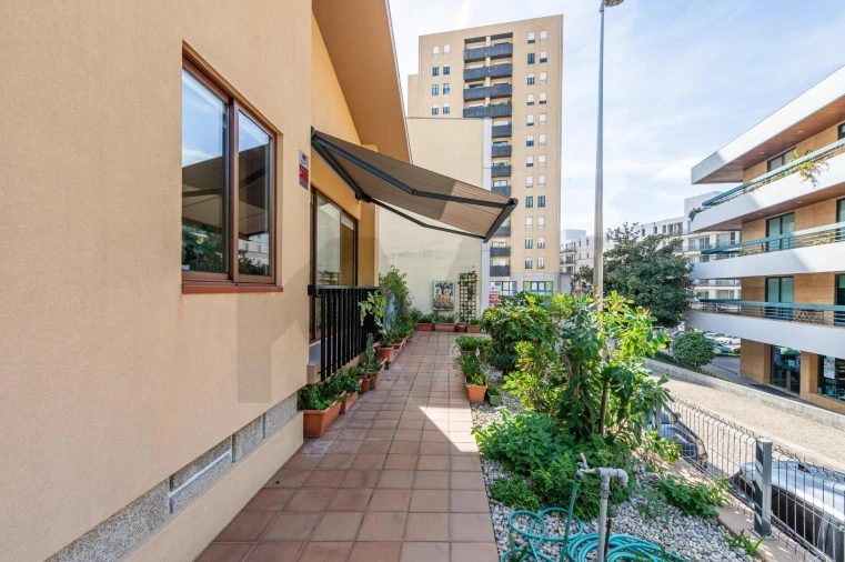 Moradia T3 para Venda em Cidade da Maia Foto 26