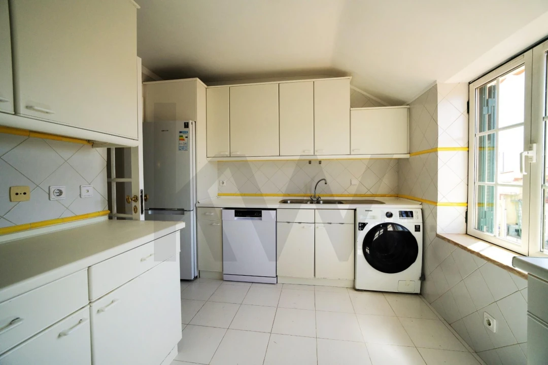 Apartamento T1 para Arrendamento em Estrela Foto 16