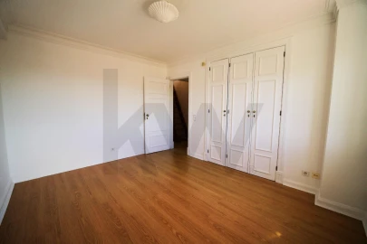 Apartamento T1 para Arrendamento em Estrela