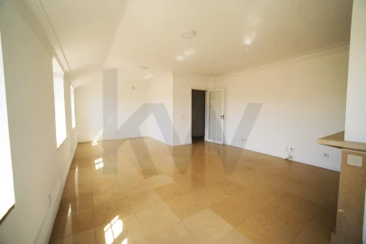 Apartamento T1 para Arrendamento em Estrela