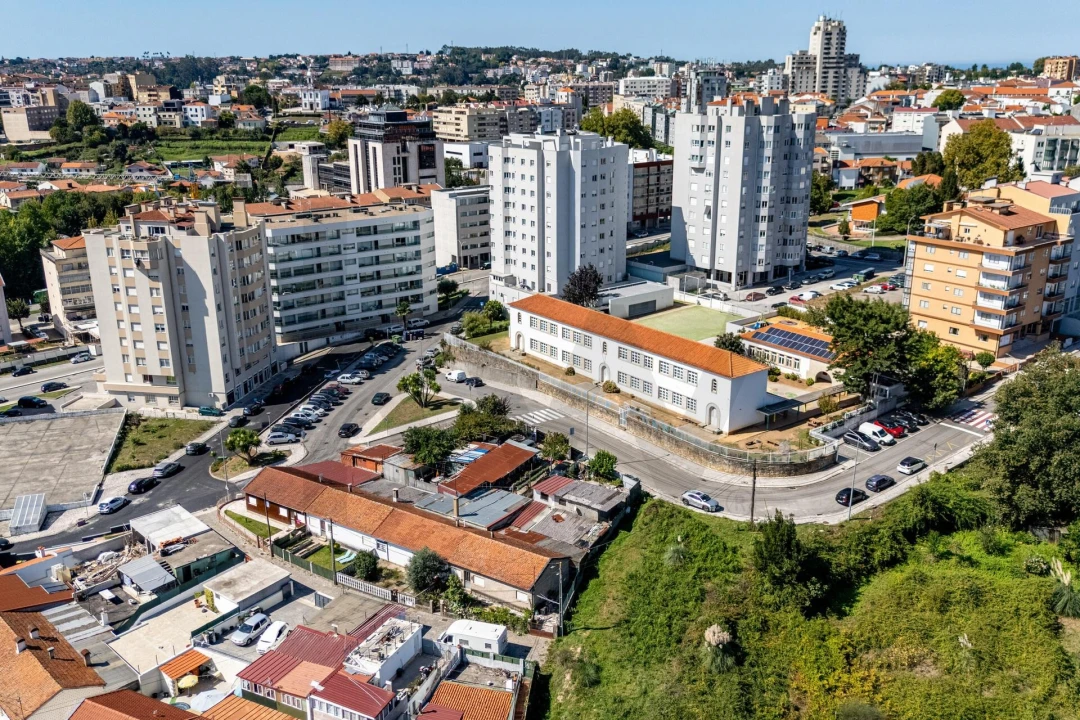 Moradia T3 para Venda em São João da Madeira Foto 25