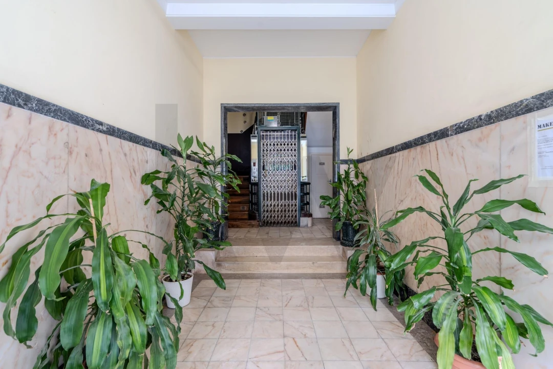 Apartamento T4 para Arrendamento em Areeiro Foto 29