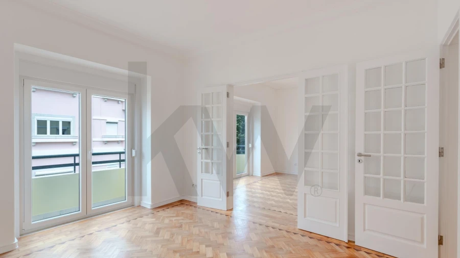 Apartamento T4 para Arrendamento em Areeiro