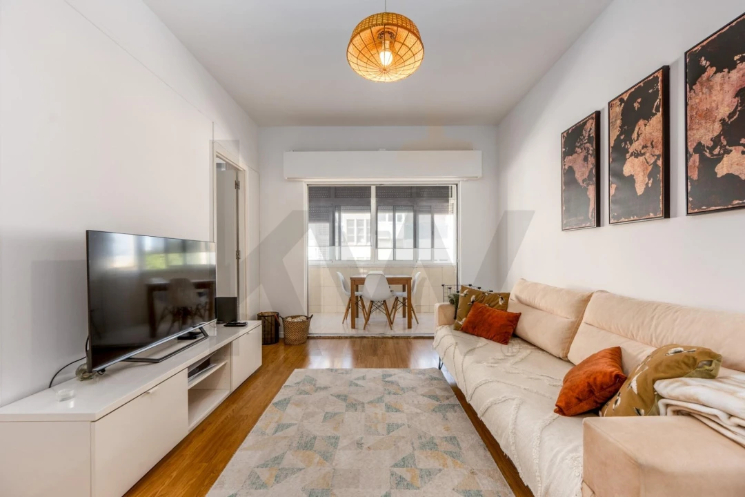 Apartamento T1 para Arrendamento em Massamá e Monte Abraão Foto 2