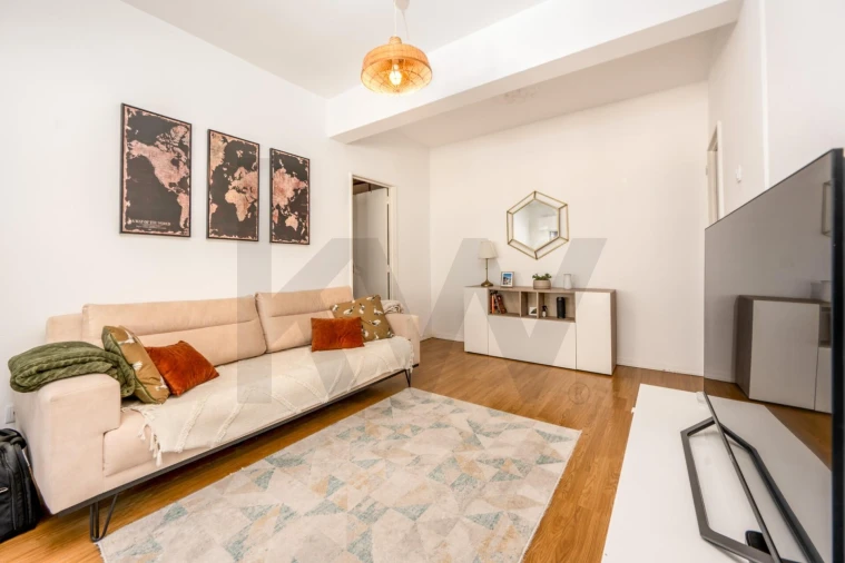 Apartamento T1 para Arrendamento em Massamá e Monte Abraão Foto 5