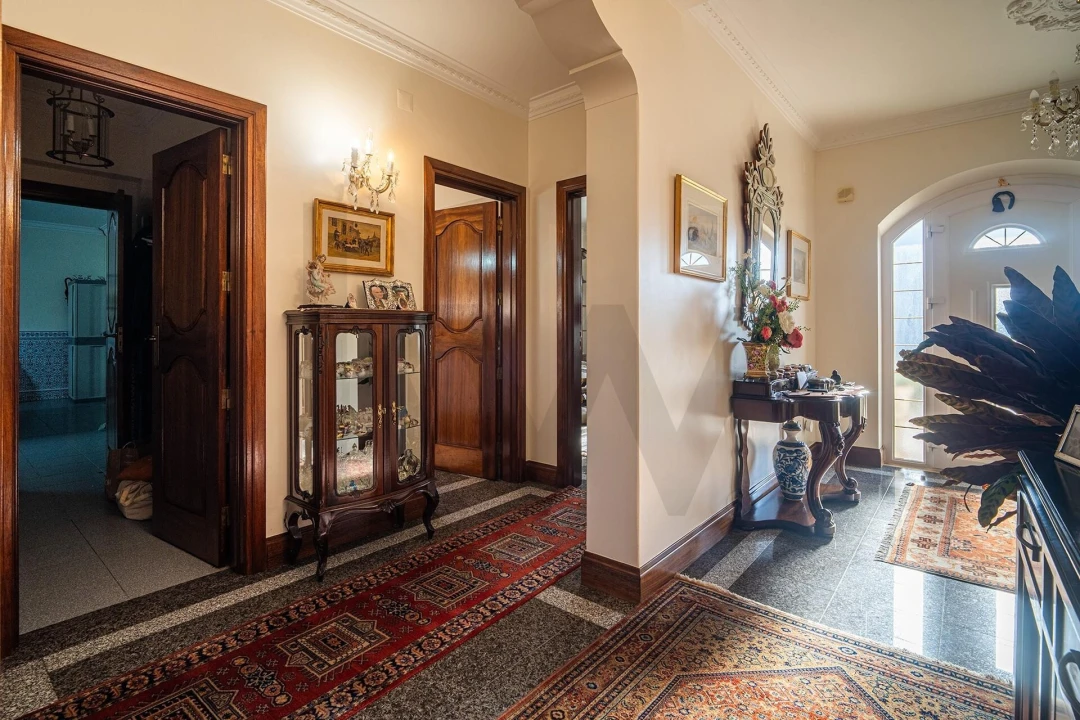 Moradia T5 para Venda em A dos Cunhados e Maceira Foto 6