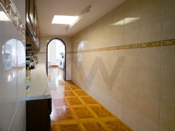 Moradia T2 para Venda em Ribeirinha
