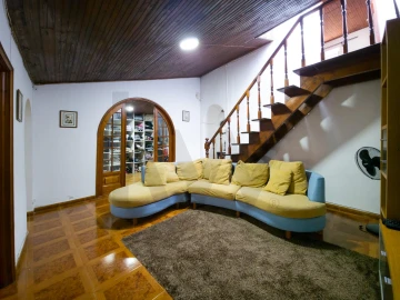 Moradia T2 para Venda em Ribeirinha