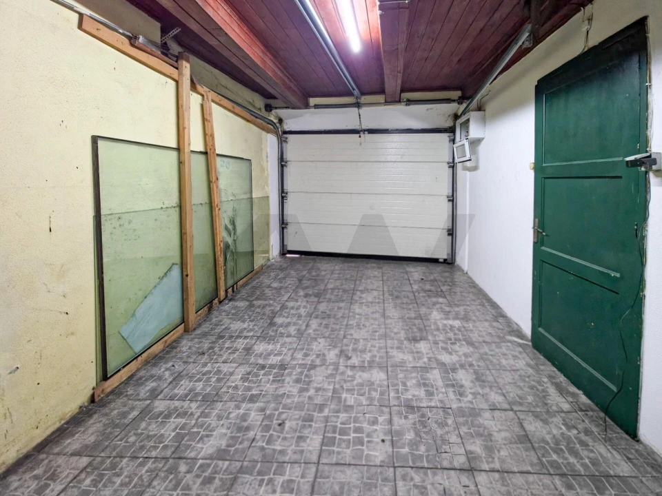 Moradia T2 para Venda em Ribeirinha Foto 17
