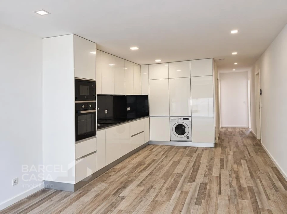 Apartamento T2 para Venda em Barcelos, V.Boa, V.Frescainha Foto 1
