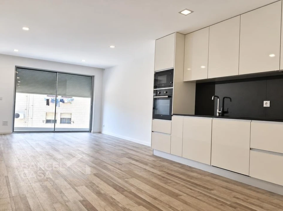 Apartamento T2 para Venda em Barcelos, V.Boa, V.Frescainha Foto 2