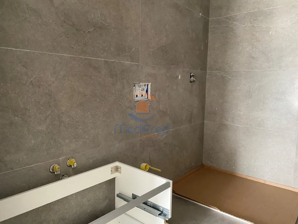 Apartamento T3 para Venda em Ramada e Caneças Foto 15