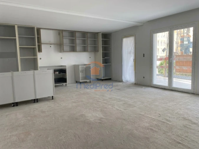 Apartamento T3 para Venda em Ramada e Caneças Foto 2