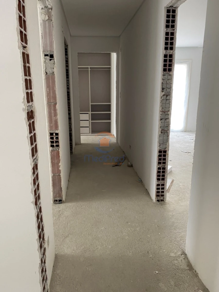 Apartamento T3 para Venda em Ramada e Caneças Foto 10