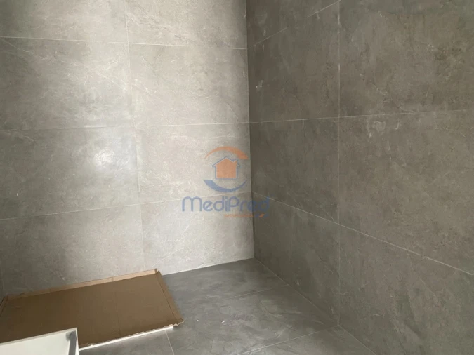 Apartamento T3 para Venda em Ramada e Caneças Foto 14