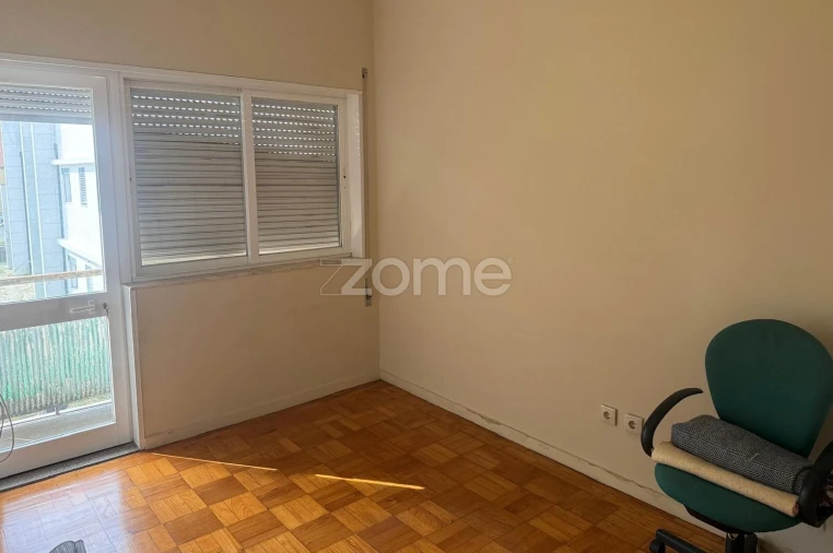 Apartamento T3 para Venda em Paranhos Foto 17