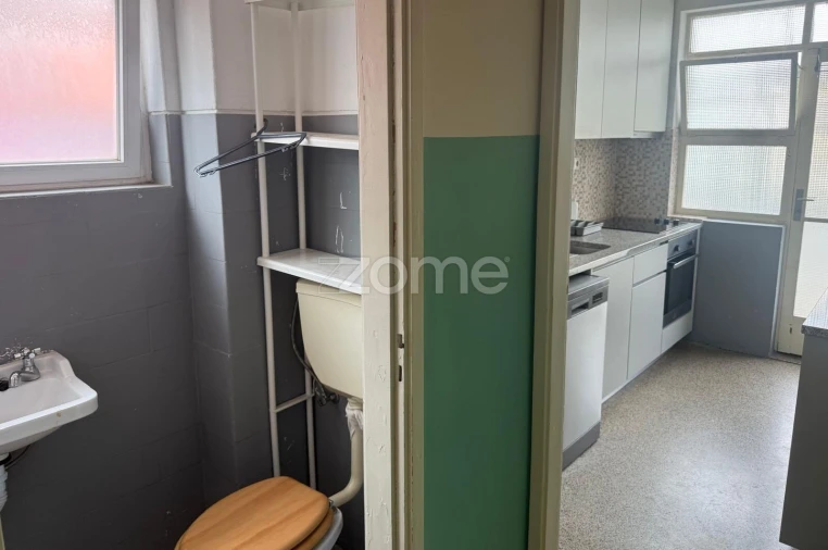 Apartamento T3 para Venda em Paranhos Foto 10