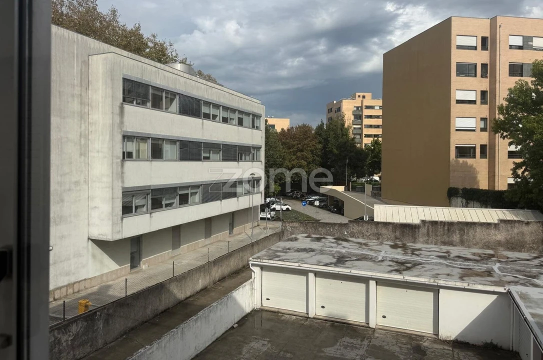 Apartamento T3 para Venda em Paranhos Foto 7