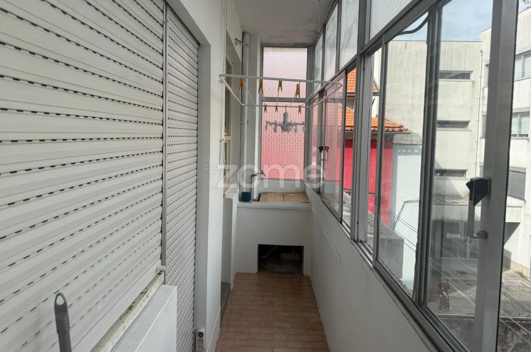 Apartamento T3 para Venda em Paranhos Foto 8