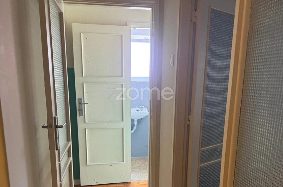 Apartamento T3 para Venda em Paranhos Foto 24