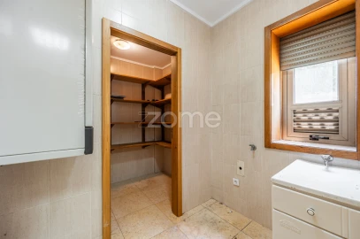 Apartamento T3 para Venda em Aldoar, Foz do Douro e Nevogilde