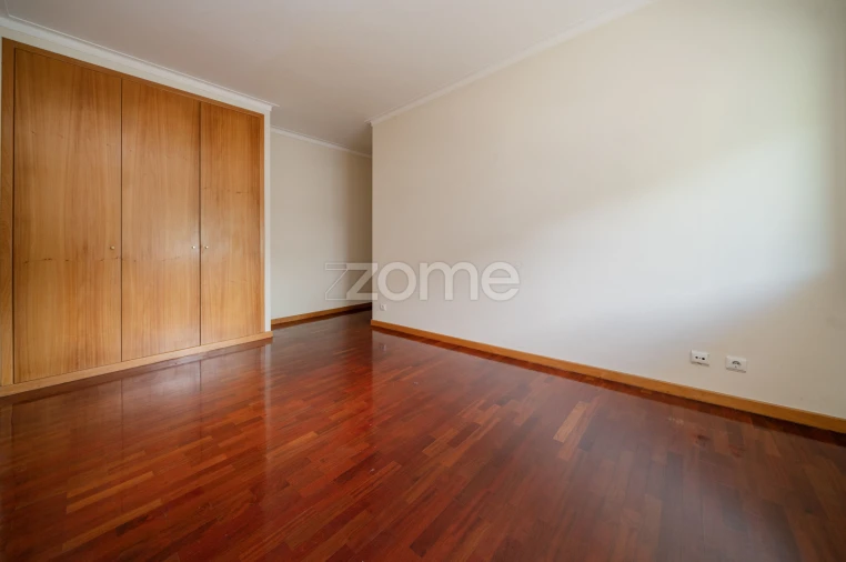 Apartamento T4 para Venda em Palmeira Foto 18