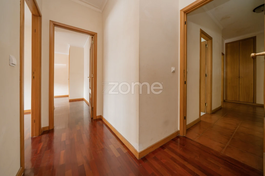 Apartamento T4 para Venda em Palmeira Foto 16