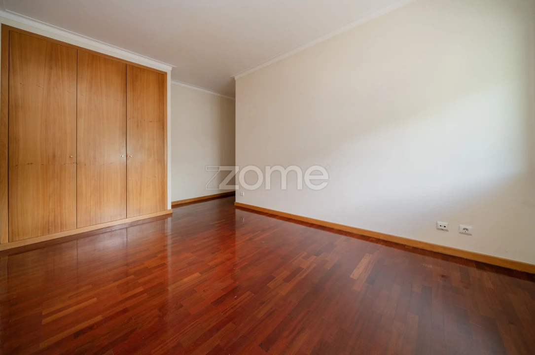 Apartamento T4 para Venda em Palmeira Foto 18