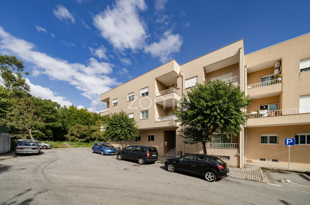 Apartamento T4 para Venda em Palmeira Foto 1