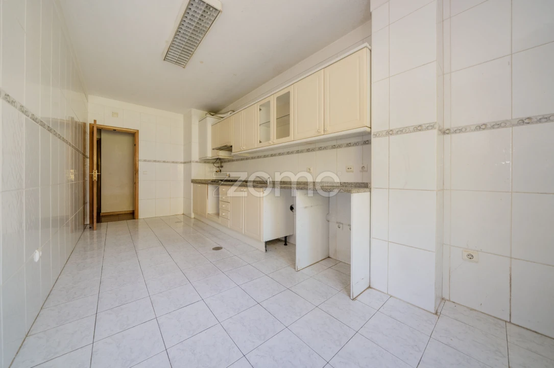 Apartamento T4 para Venda em Palmeira Foto 9