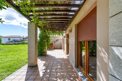 Moradia T4 para Venda em Seixas