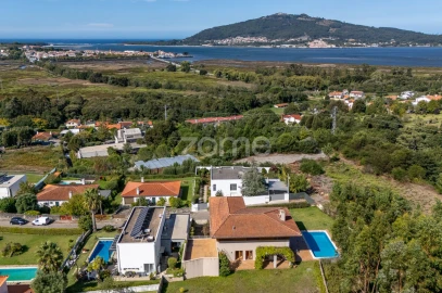 Moradia T4 para Venda em Seixas