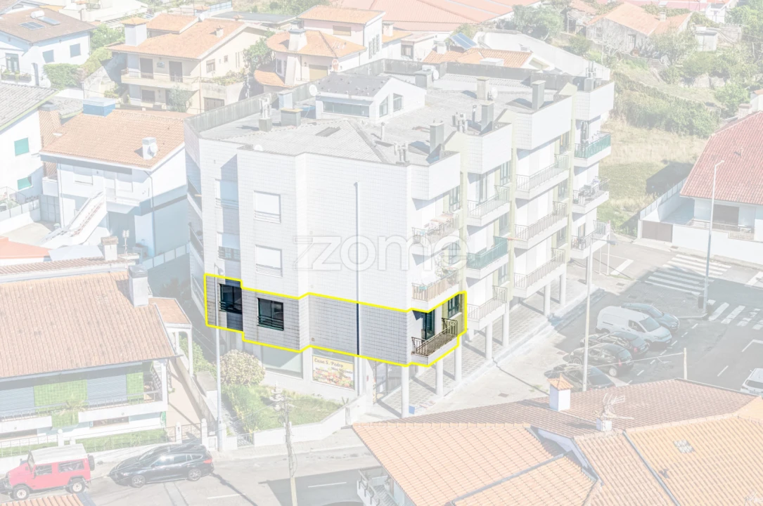 Apartamento T2 para Venda em Castêlo da Maia Foto 1