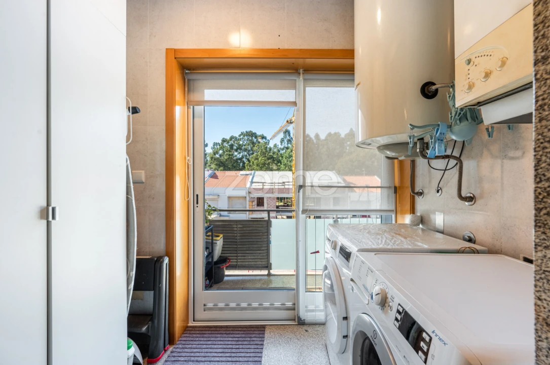 Apartamento T2 para Venda em Custóias, Leça do Balio e Guifões Foto 9