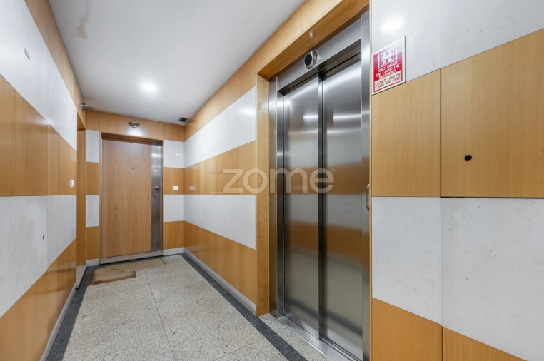 Apartamento T2 para Venda em Custóias, Leça do Balio e Guifões Foto 7