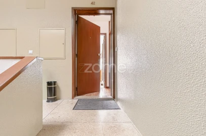 Apartamento T4 para Venda em Lordelo do Ouro e Massarelos